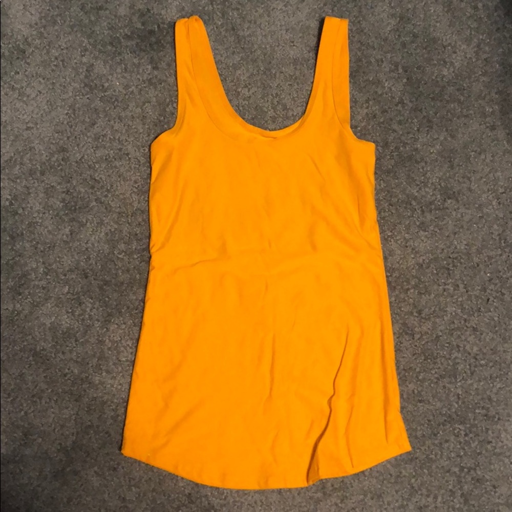 Solid yellow/gold tank